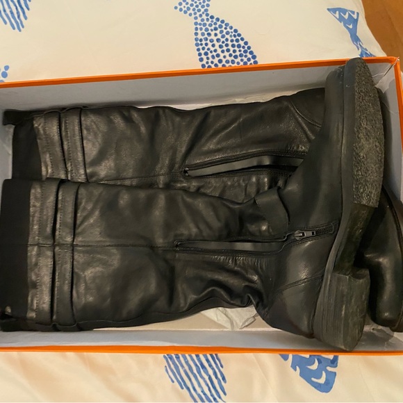 Miz Mooz Womens Kellen tall pull on black leather boots size 11 - Picture 3 of 12